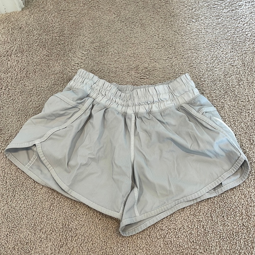 White / light gray lululemon shorts